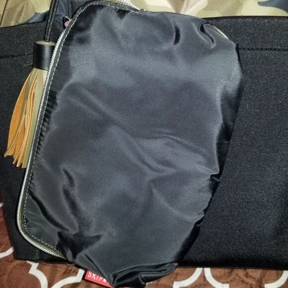 Army purse/babybag - Picture 5 of 9